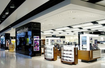 Heathrow World Duty Free Luxury Shopping